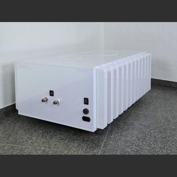 The One Power Amplifier Mono Block